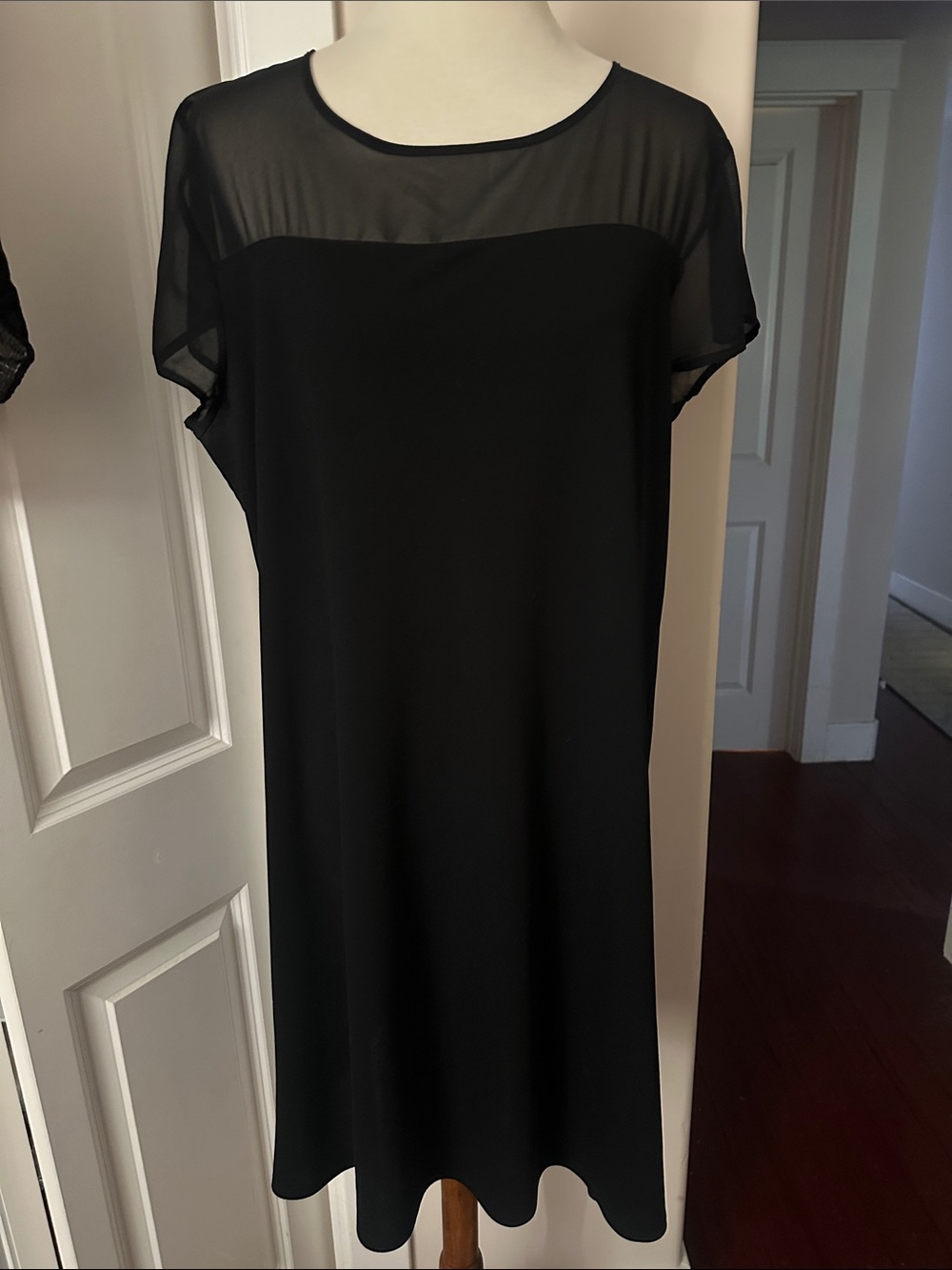 Vince Camuto Black Sheer Yoke Midi Dress Size XL